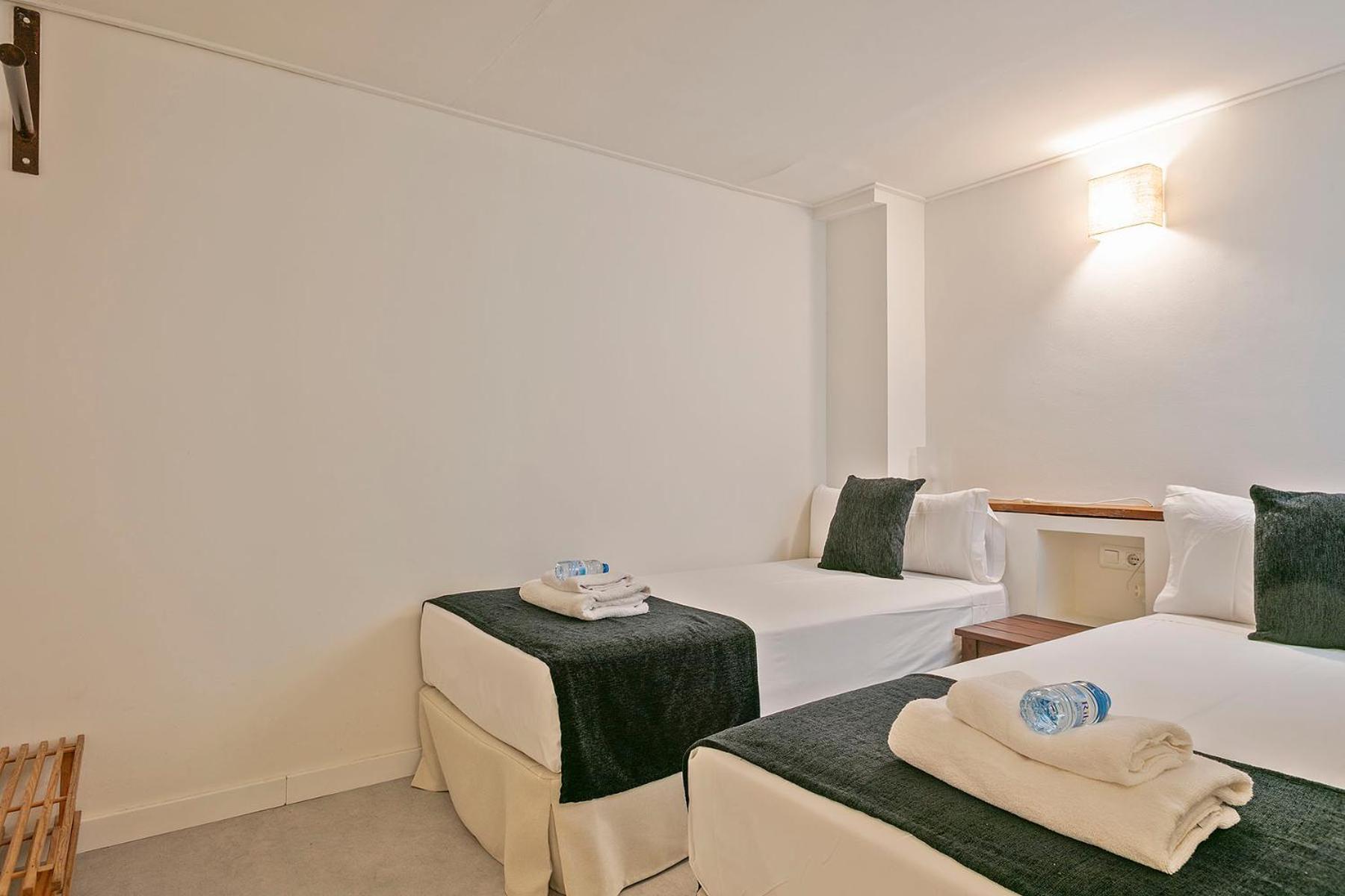 Friendly Rentals Monet Barcelona Exterior foto